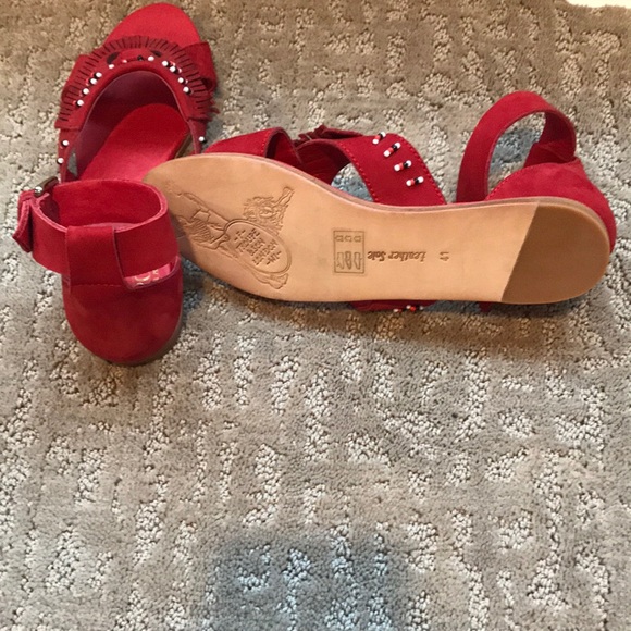 F-Troupe | Red Fringed Sandal - Picture 3 of 3